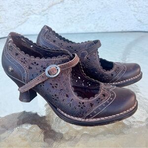 Neosens Rococo Tooled Brown Leather Mary Janes Spool Heel
